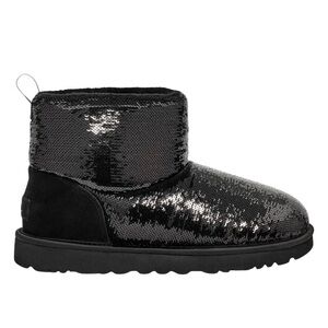 NWT UGG Mini Boots